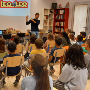 Animamos a la lectura cada año a 100.000 niños en los colegios